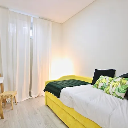 Akicity Graca Sun Apartment Lisbon